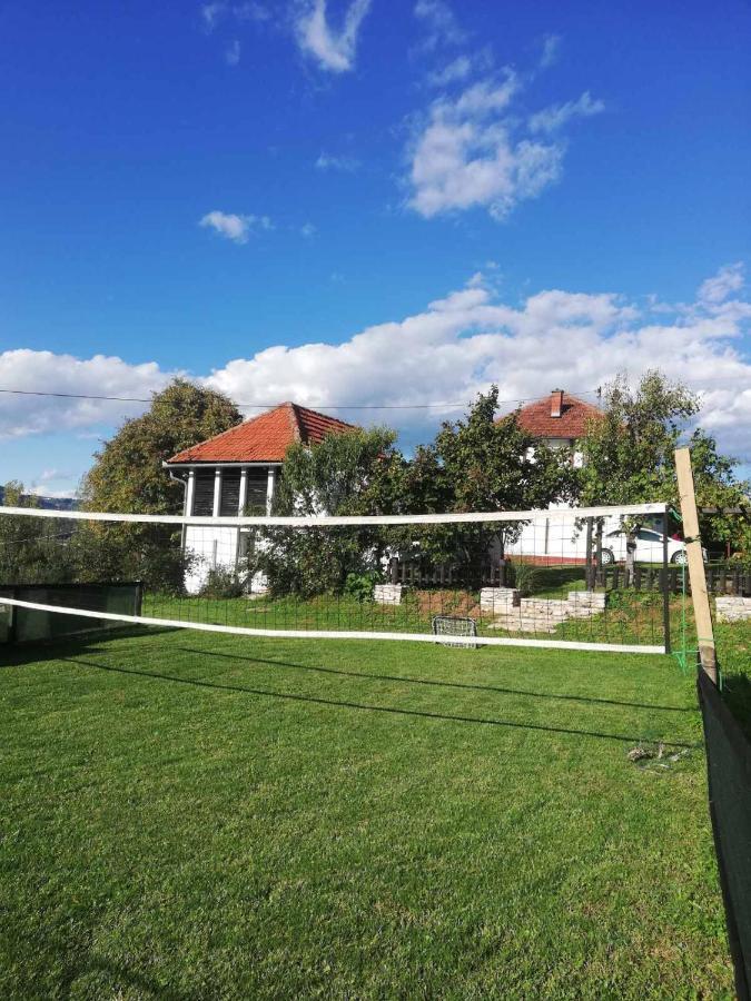 Vikendica I Vajat Vrbica Kalesija Exterior foto